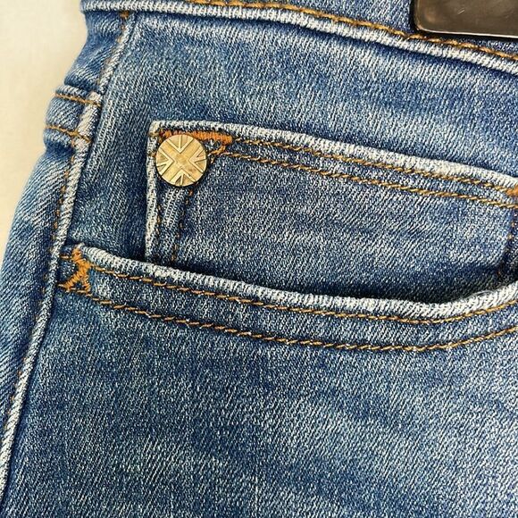 Hudson Vivid Blue Denim/Jean Mini Skirt. Size 26. - Picture 3 of 15